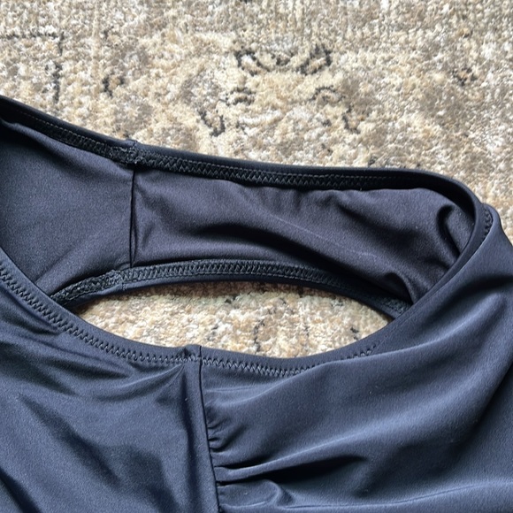 Cupshe bathing suit bundle - Picture 3 of 7